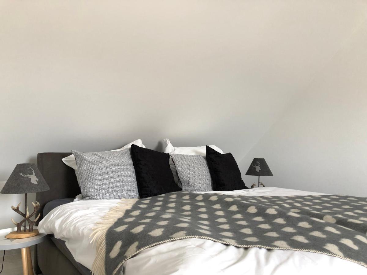 Ferienhaus Eifel Charlotte Dahlem  Екстериор снимка